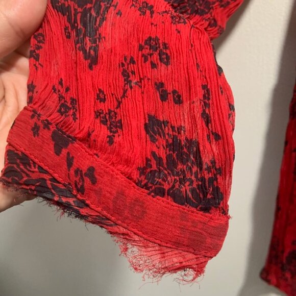 Sundance Sheer Gothic Edgy Vampy Dark Floral Grunge Romantic Holiday Party Top - Picture 4 of 10